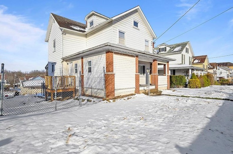203 Sewickley Ave, Herminie, PA 15637