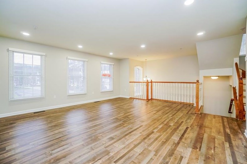 55 Abbeywood Ln, Canonsburg, PA 15317
