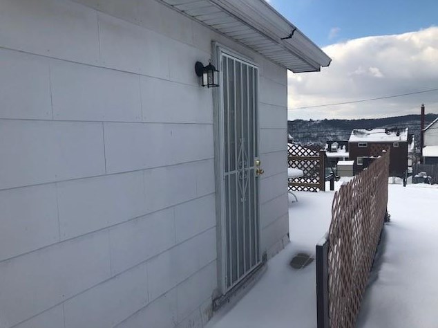 1921 Ridge Ave, New Kensington, PA 15068