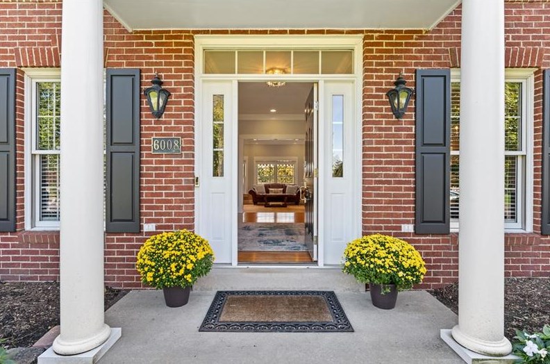 6008 W Grove Cir, Gibsonia, PA 15044