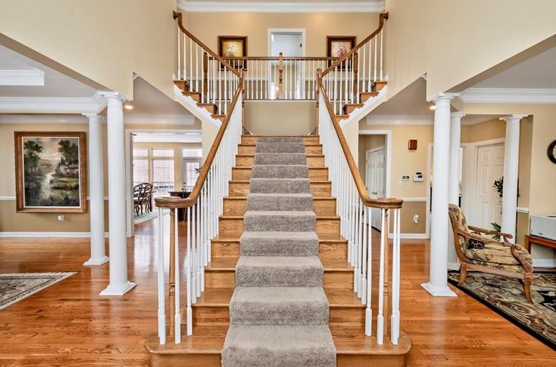 107 Honeytree Ct, Venetia, PA 15367