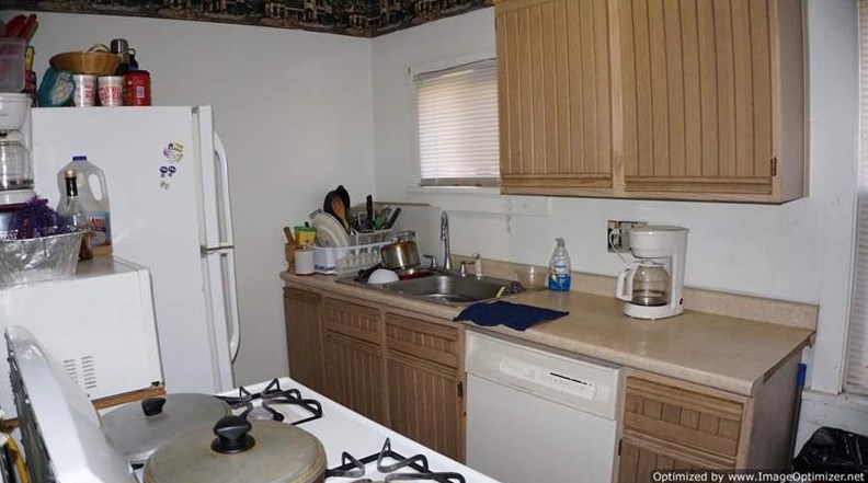 2582 Midland Beaver Rd, Industry, PA 15052-1704