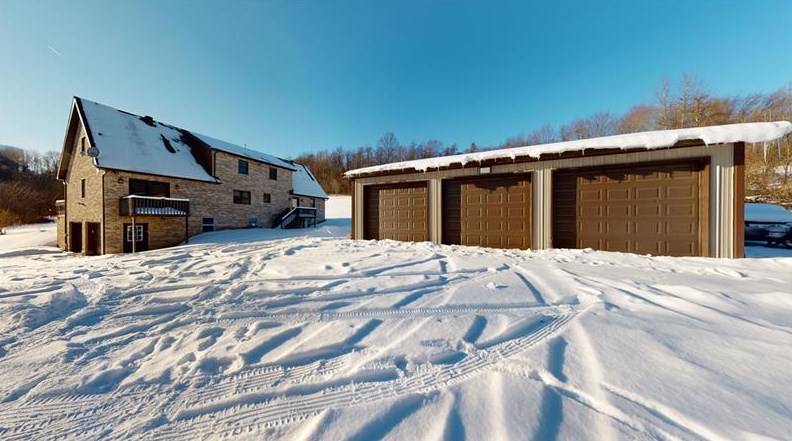 139 Wampum Rd Big, Wampum, PA 16157