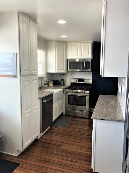 157 Birnesser Dr, Beaver Falls, PA 15010