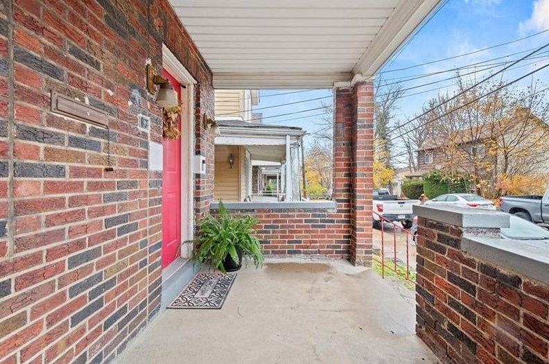 611 5th Ave, Collier Township, PA 15106