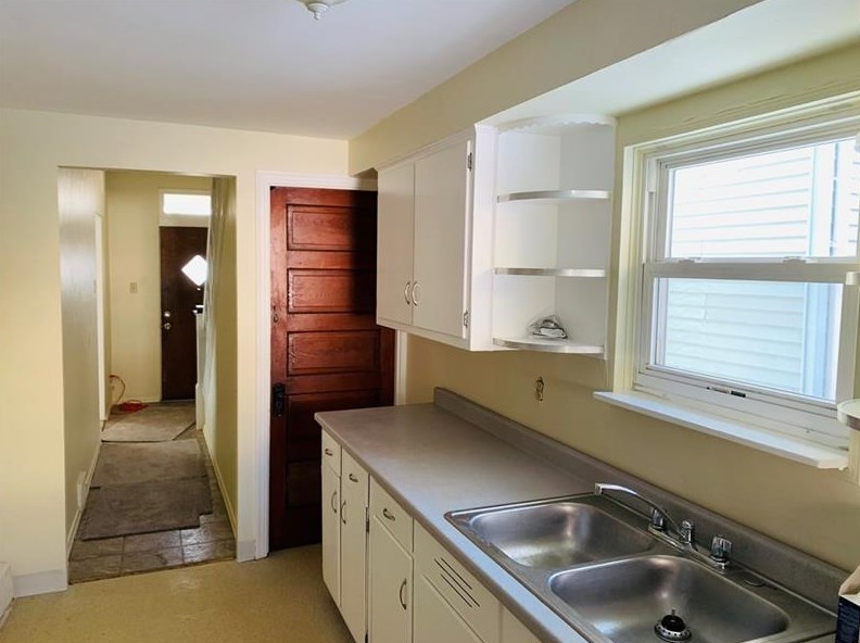 3009 Bremen Ave, Pittsburgh, PA 15227