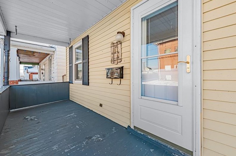 933 Wood St, Latrobe, PA 15650