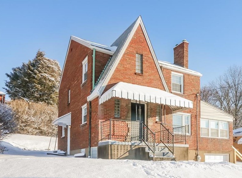 837 Brierly Ln, Whitaker, PA 15120