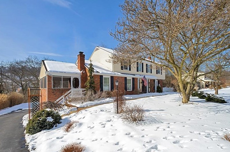 108 Moonlight, Monroeville, PA 15146