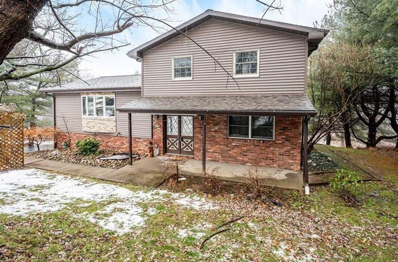 1980 Clawson Ave, Greensburg, PA 15601-5251