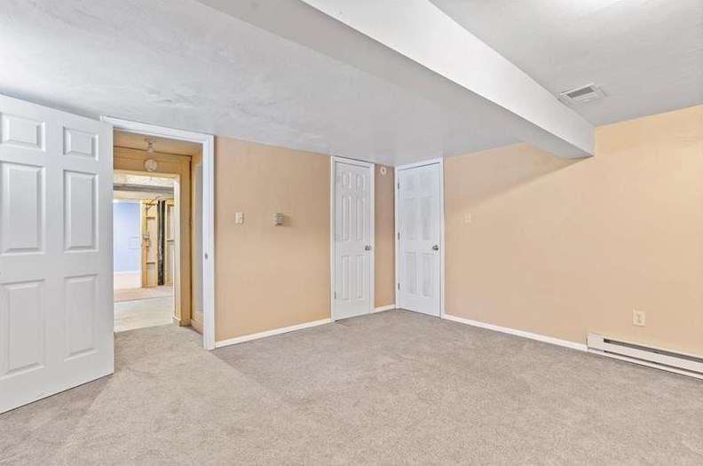 553 Lindsay Rd, Collier Township PA 15106-3849 exterior