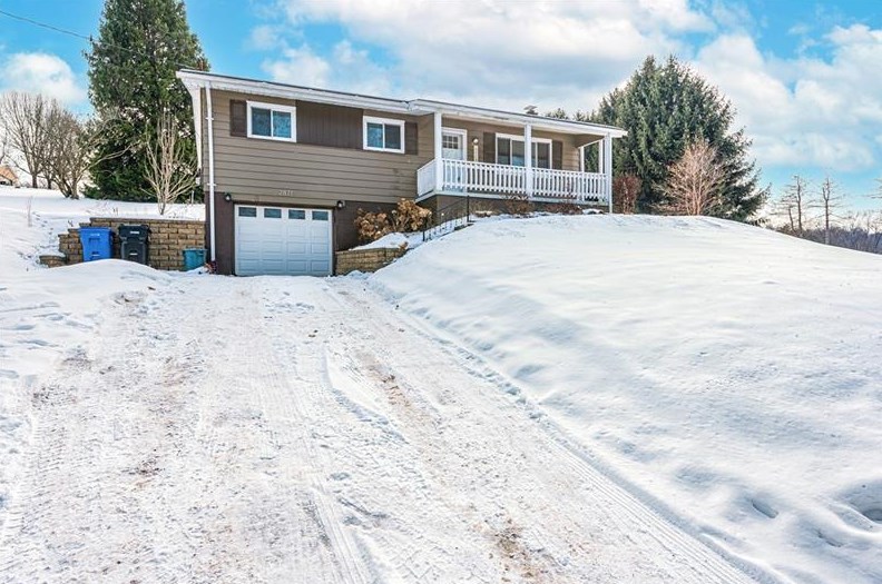 2871 Guffey Rd, North Huntingdon, PA 15642