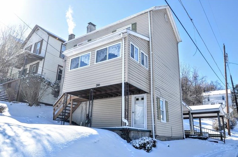 200 Mcshane St, Canonsburg, PA 15317