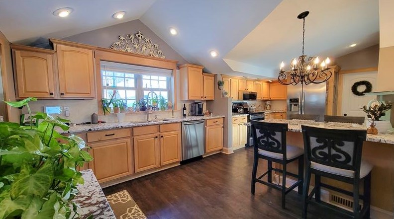 307 2nd Ave, Joffre, PA 15053