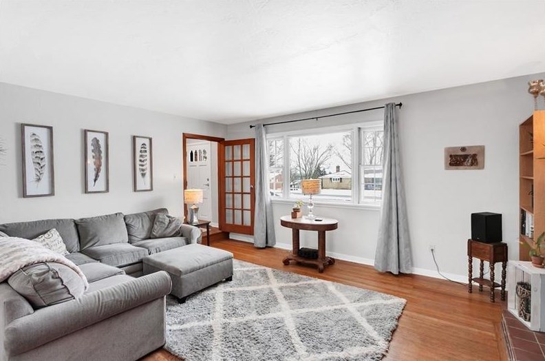 220 Mcconnell Rd, Canonsburg, PA 15317