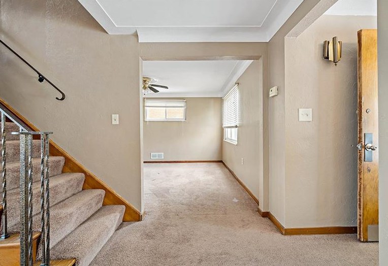 4523 Main St, Whitaker, PA 15120