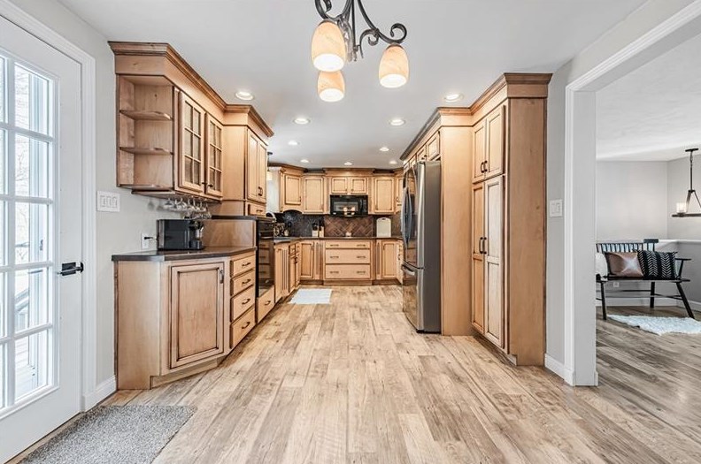 1615 Greensburg Pike, West Newton, PA 15089