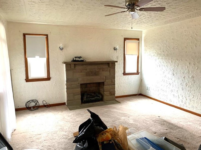 306 Front St, Houston, PA 15342