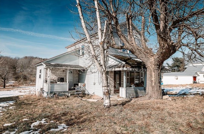 2318 Mcintyre Rd, Mc Intyre, PA 15756