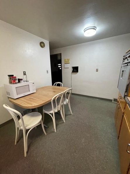 1066 Wylie Ave, Washington PA 15301-2004 exterior