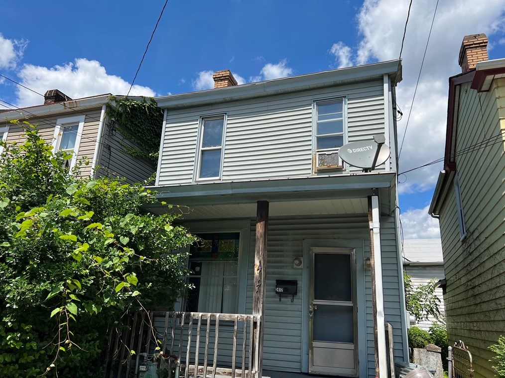 1417 Hays St, Whitaker, PA 15120