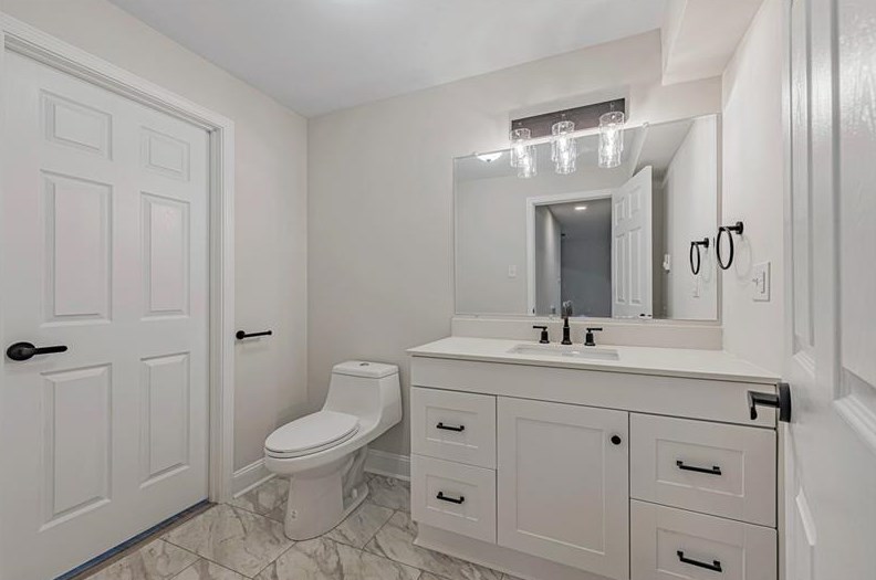 5992 Penn St, Export PA  15632-1209 exterior