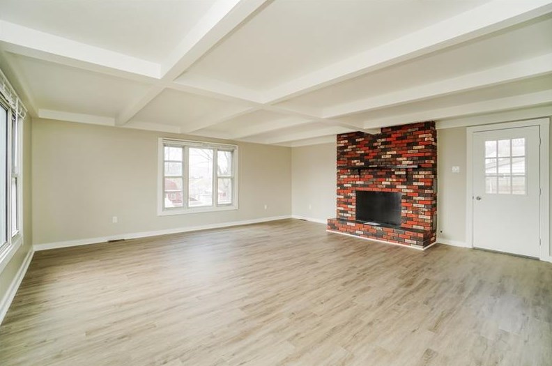207 Clubside Dr, Moon Twp, PA 15108