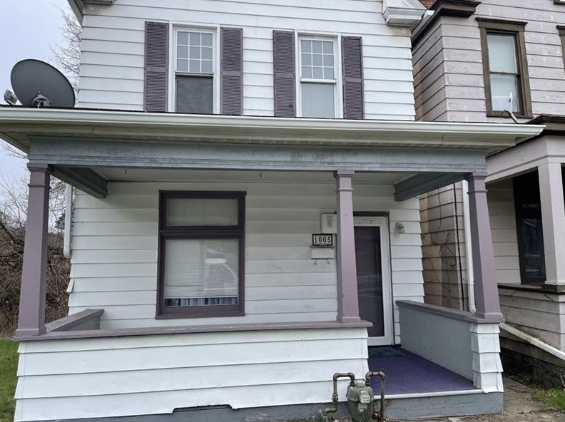1005 Victoria, New Kensington, PA 15068