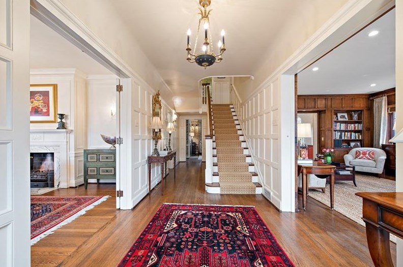 625 East Dr, Sewickley, PA 15143