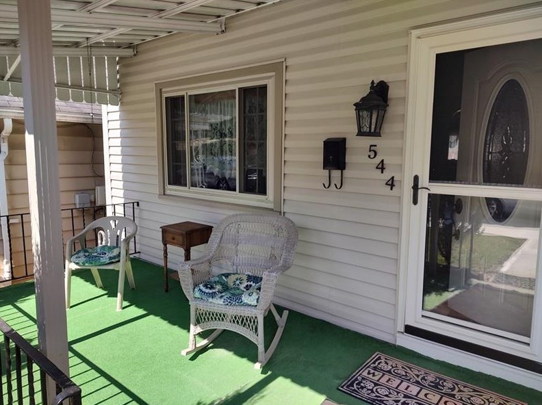 544 Grant Ave, Collier Township, PA 15106-1925