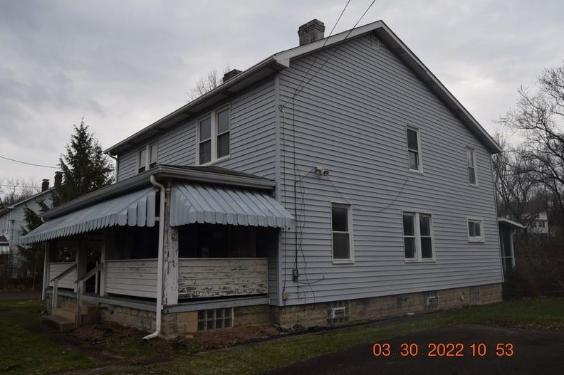 5884 Fillmore Ave, Export, PA 15632-1112