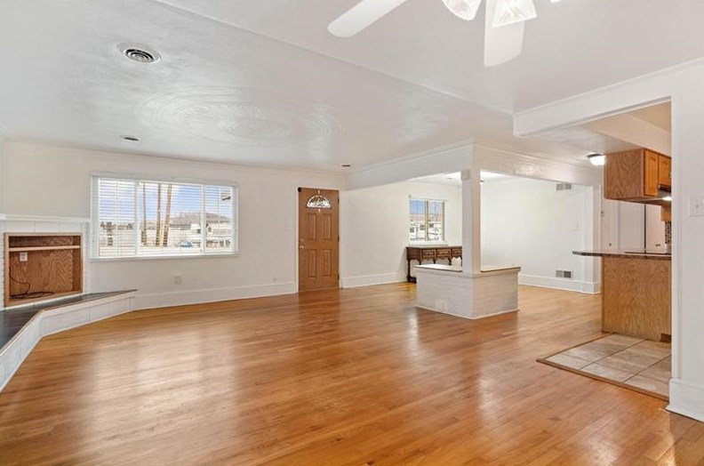 340 Arona Rd, New Stanton, PA 15672