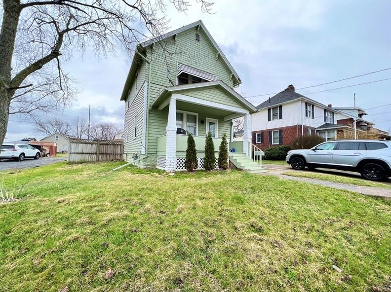 805 Stambaugh, Hermitage, PA 16146