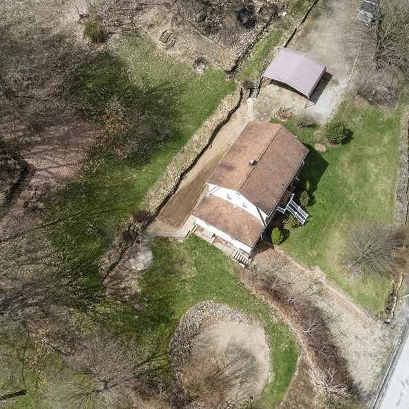 934 La Belle Vue Rd, Vandergrift, PA 15690