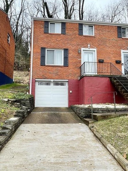 426 Hochberg #a, Pittsburgh, PA 15235