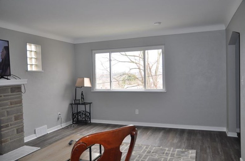 2912 Freeland St, McKeesport, PA 15132