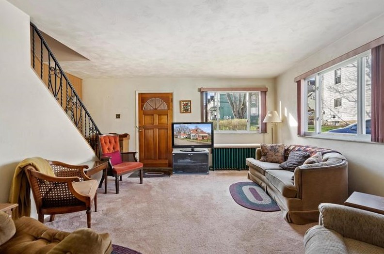 204 Kismet St, Collier Township, PA 15106-3321