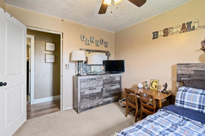 1595 Bedillion Rd, Washington PA 15301-9242 exterior