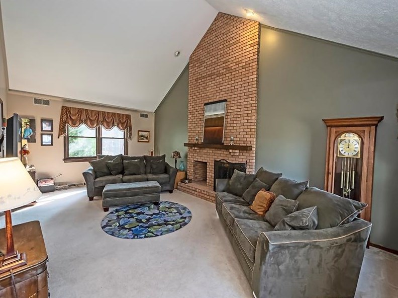 112 Tanglewood, Canonsburg, PA 15317