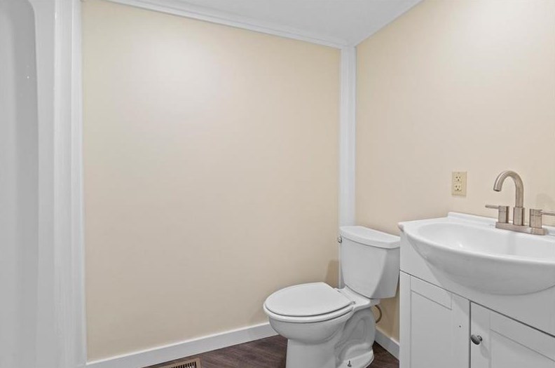 20 5 Ave, Freedom PA 15042-1103 exterior