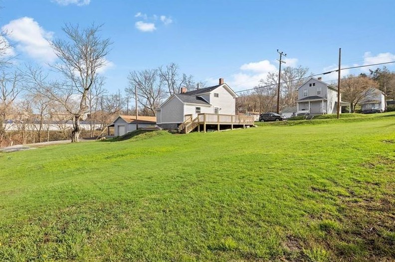 20 5 Ave, Freedom PA 15042-1103 exterior