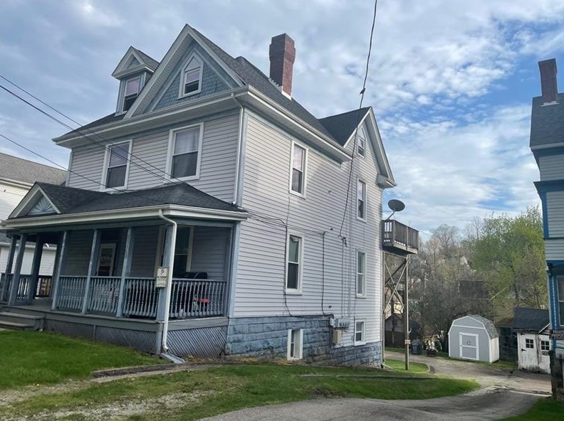 412 Maiden St, Washington, PA 15301-5100