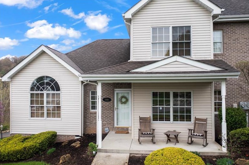 155 Rifgon Dr North, Canonsburg, PA 15317