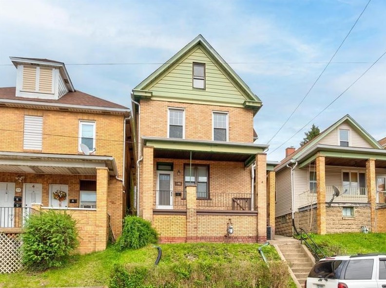 546 Pine St, Ambridge, PA 15003