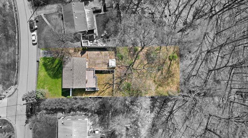 821 Redstone Dr, Allison Park, PA 15101-4240