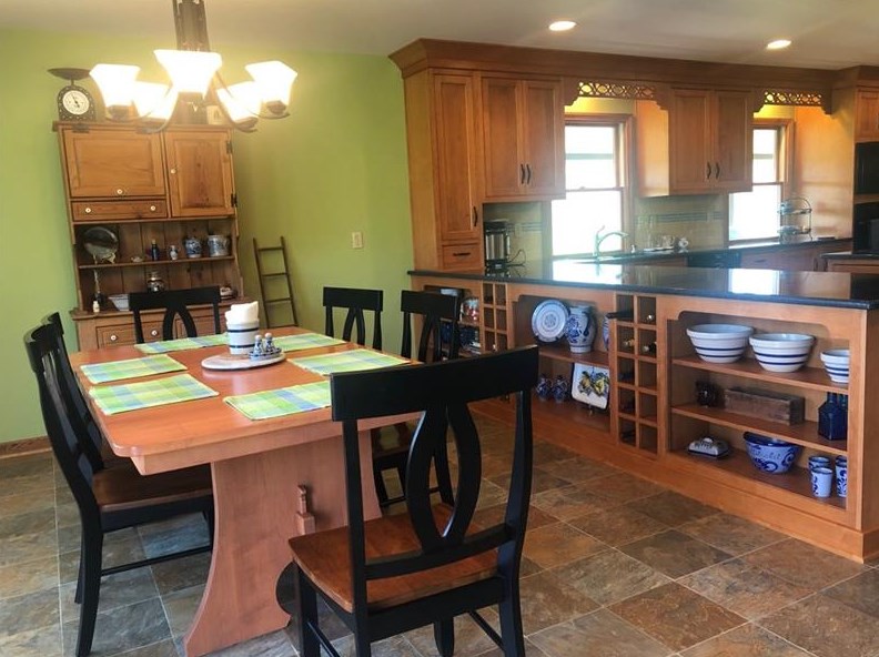 1358 State Route 208, Pulaski, PA 16143-4306