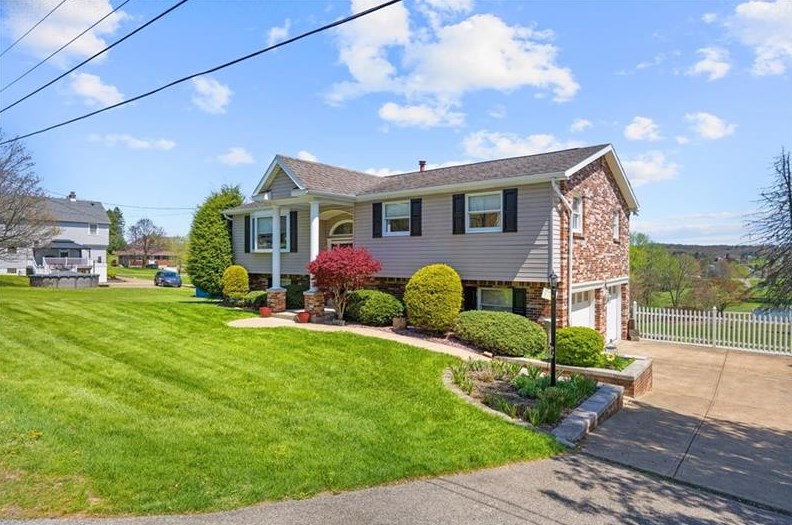 100 Pinetree Ct, Harrison City, PA 15636-1231