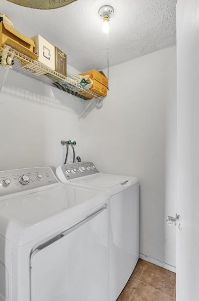 241 Coxcomb Hill Rd, New Kensington PA  15068-9376 exterior