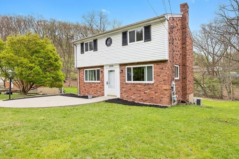1606 Hemlock Dr, Allison Park, PA 15101-4003