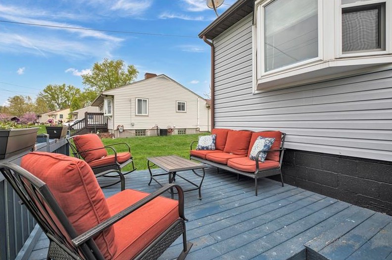 313 Spruce St, Beaver, PA 15009-1126